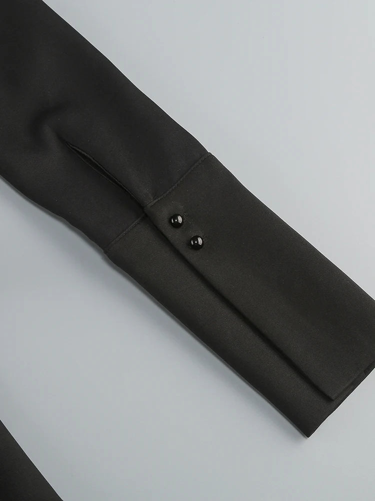 Noir Stella – Schwarzes Damen Kleid mit Diamant- & Kristall-Details