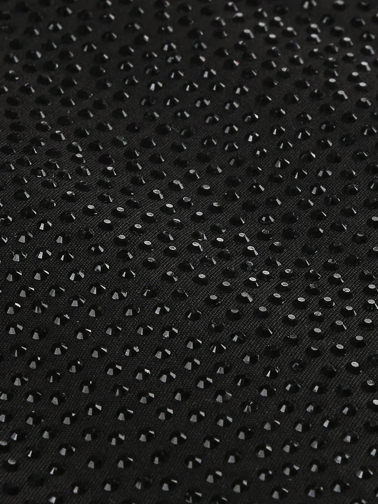 Noir Stella – Schwarzes Damen Kleid mit Diamant- & Kristall-Details