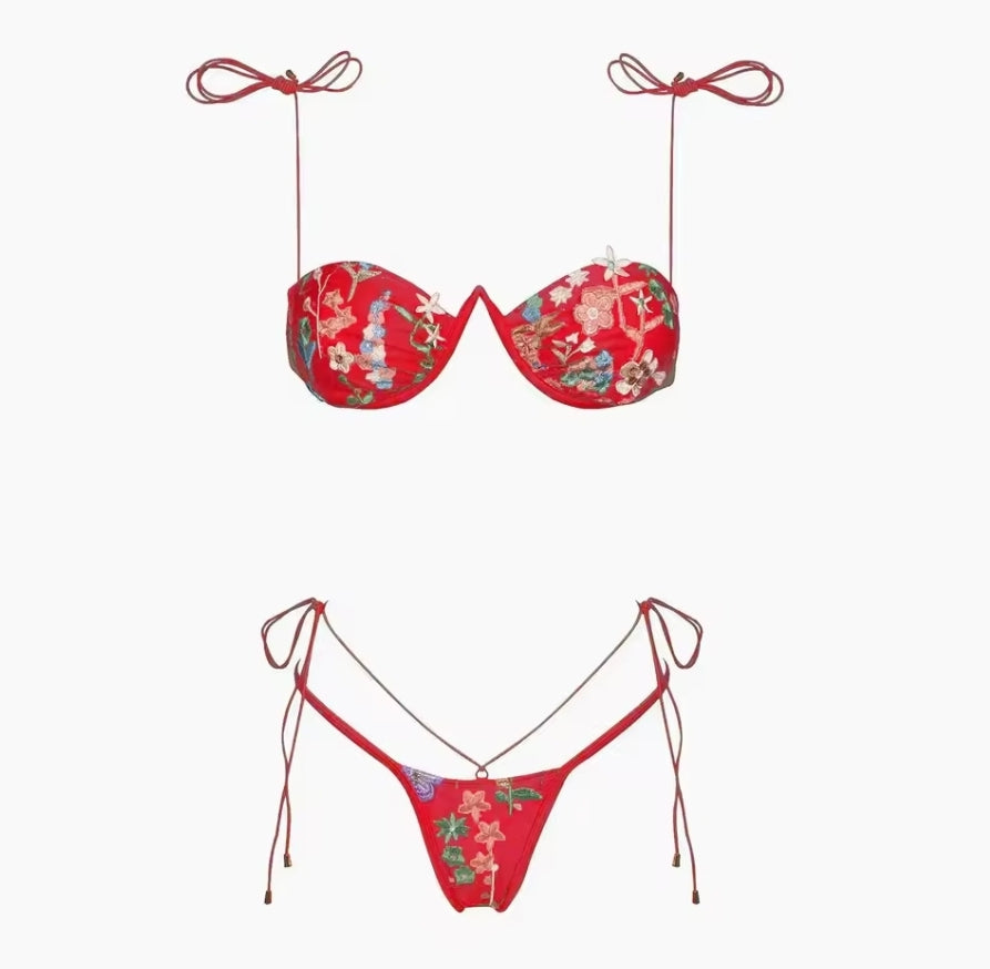 Blossom Dreams  Stickerei-Bikini –Zweiteiliges Set mit zarten Blumenmustern