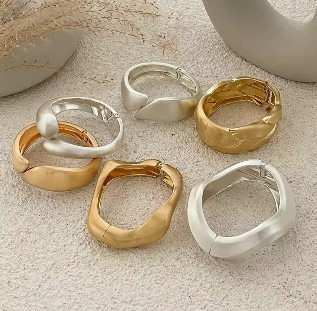 Lunea Sculptura - Exquisite Armreif Kollektion