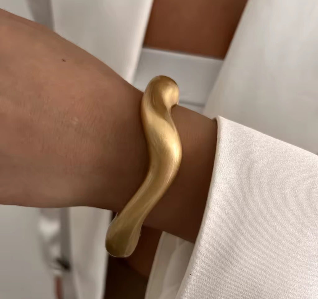 Lunea Sculptura - Exquisite Armreif Kollektion