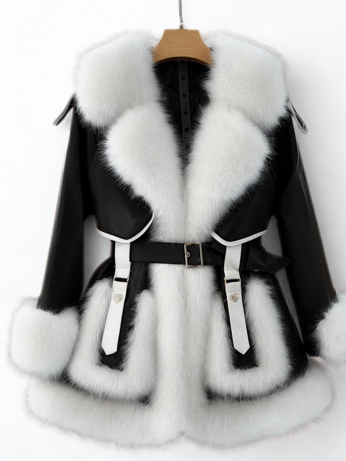 Luxuriöser Wintermantel mit Kunstpelz – Tailliert & Elegant