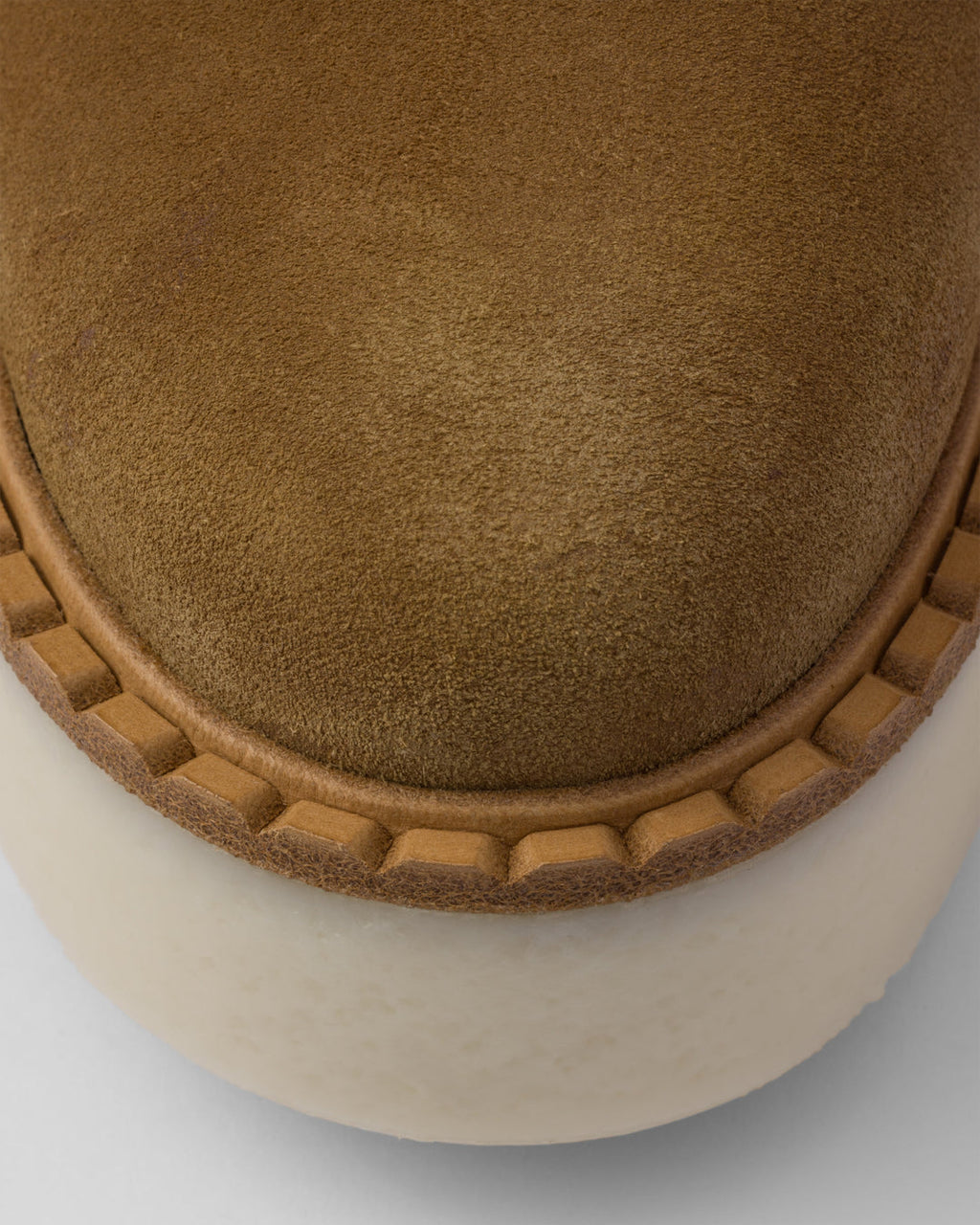 Winterslipper – Warme Hausschuhe aus Wildleder