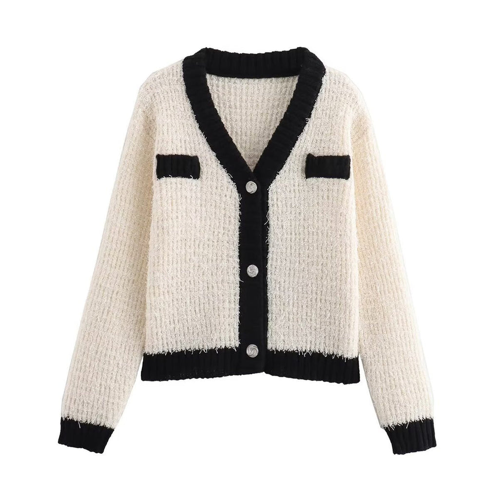 Elegantes Zweiteiler Outfit – Strick Cardigan & Rock in Creme-Schwarz