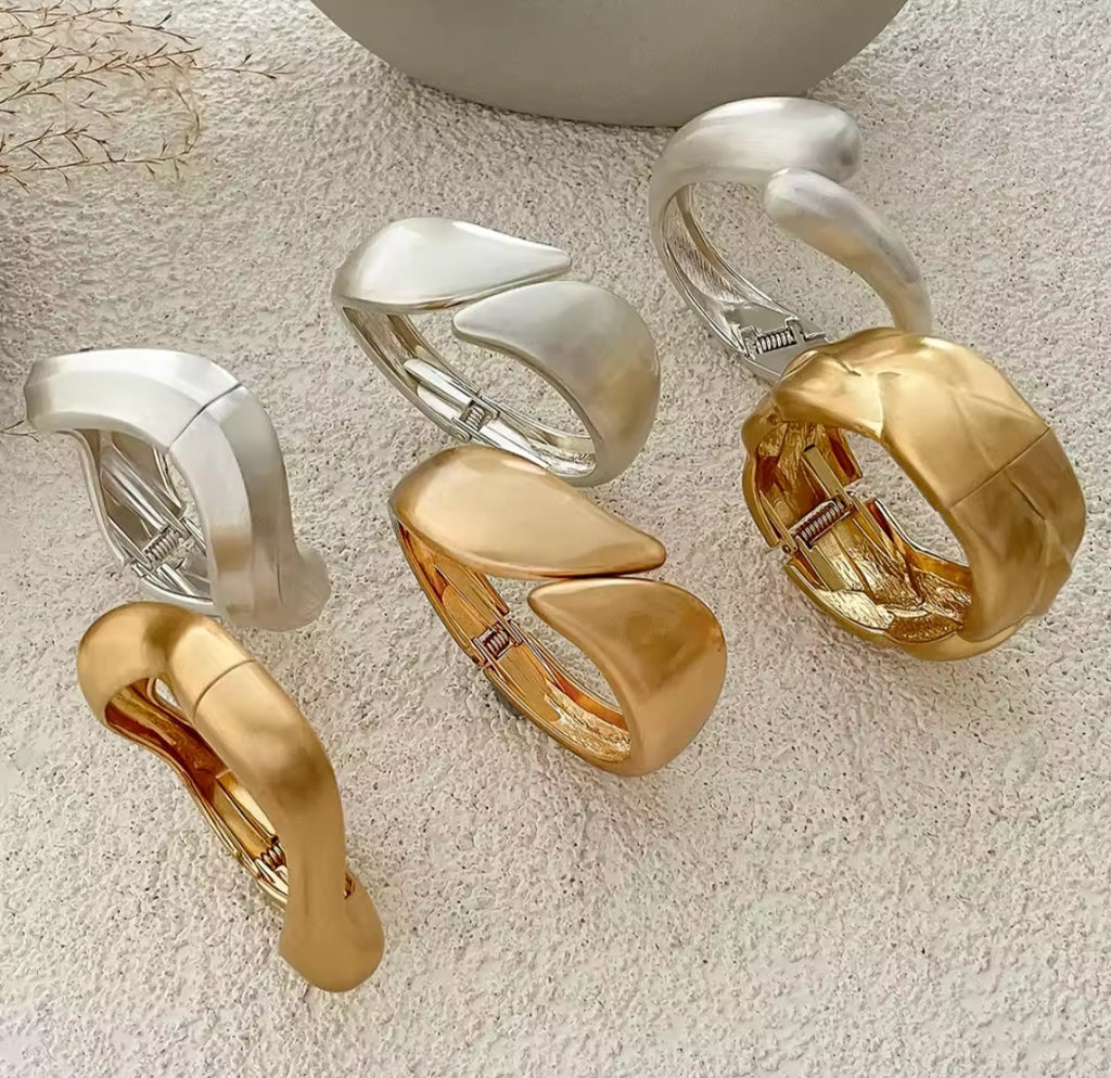 Lunea Sculptura - Exquisite Armreif Kollektion